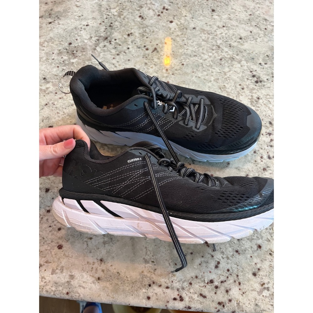 Hoka One One Clifton 6 Womens Running Shoes Black White 1102873 Size 9.5